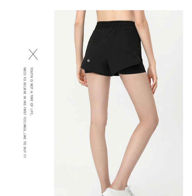 Lululemon Women's Shorts 402